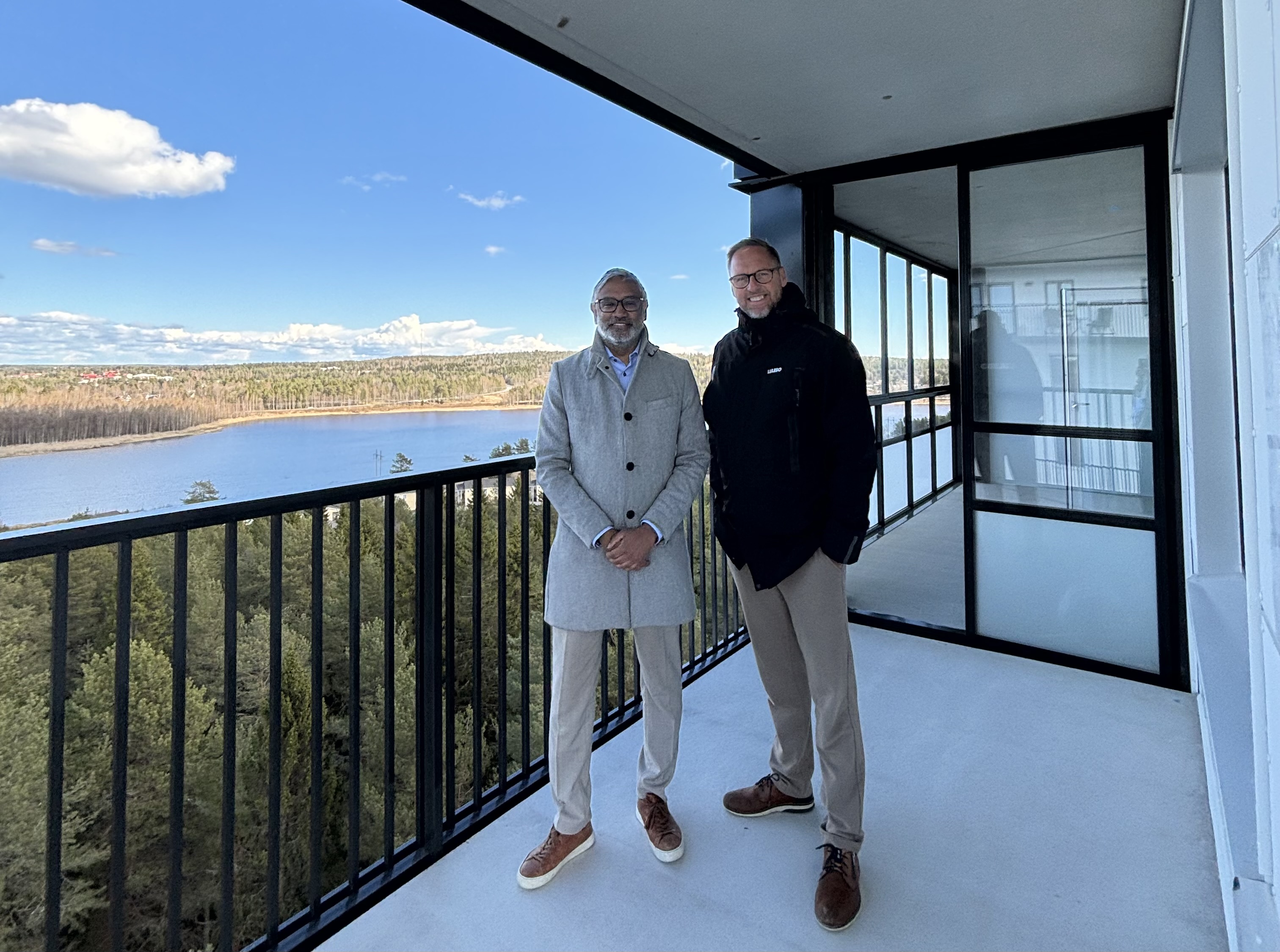 Kommunalråd Fredrik Hansson och Lulebo VD Johan Bäcklin